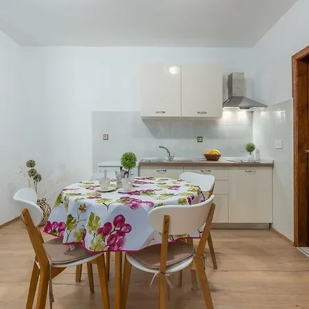 Mare & Sole Apartmán Zambratija (Istria)